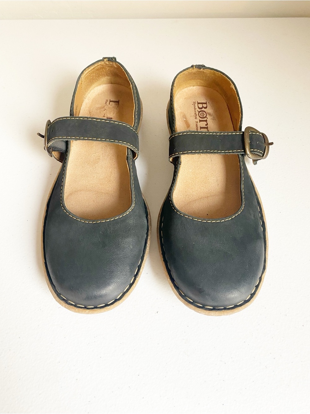 Born Naomi Mary Jane Leather/Nubuck Flats Black Size 8 - Picture 2 of 9